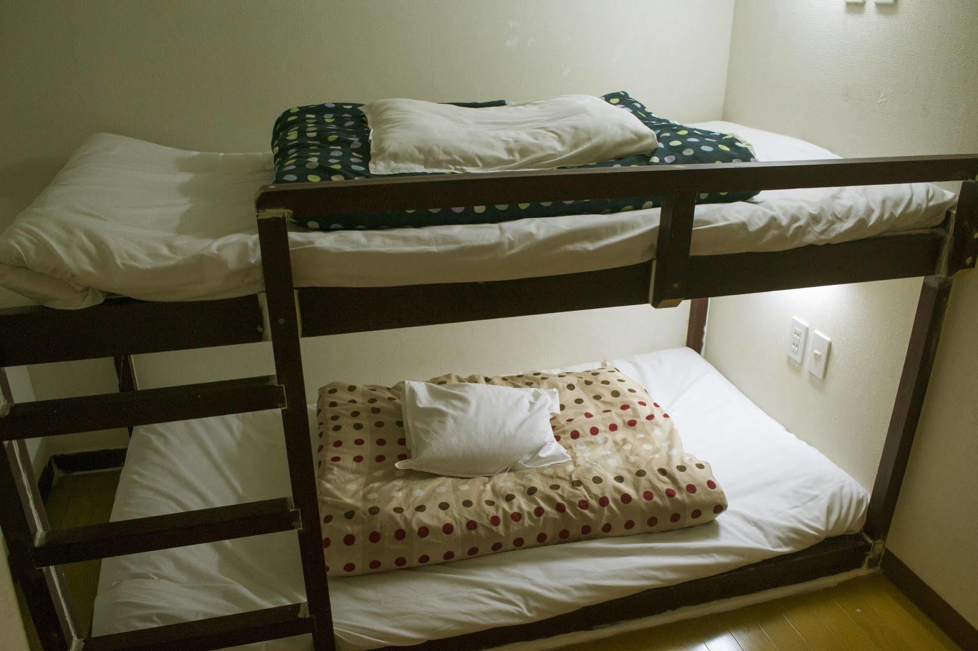 Little Asia Guest House Naha Luaran gambar